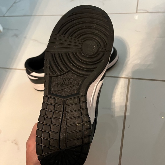 Nike Women's Black and White Sneakers - Picture 3 of 4